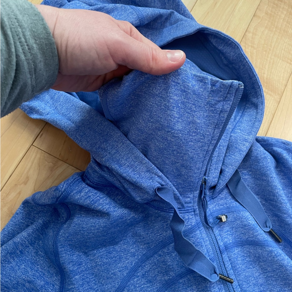 Stride Jacket W/Hood - image 5